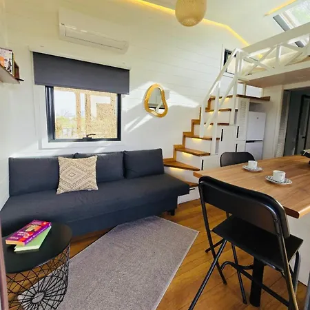 Semesterbostad Natural Garden Tiny House
